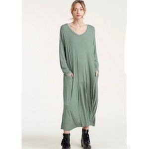 BNWT PLUS UMGEE Maxi Dress, Sage Green